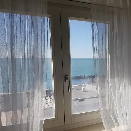 Nottola לינה וארוחת בוקר