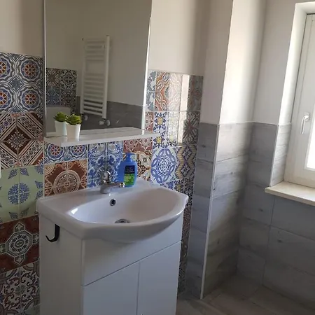 לינה וארוחת בוקר Nottola 3*