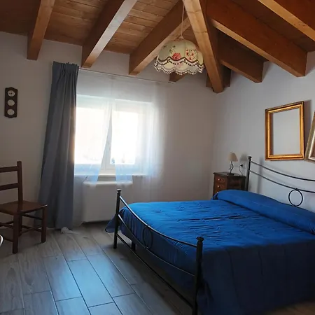 לינה וארוחת בוקר Nottola לדיספולי