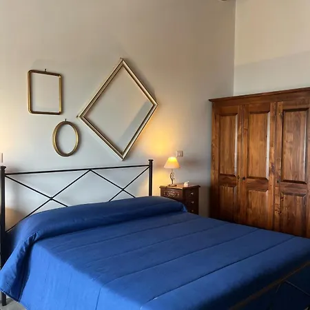 לינה וארוחת בוקר Nottola לדיספולי