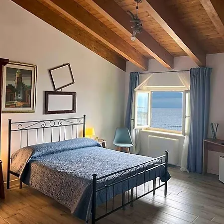 Nottola Panzió Ladispoli